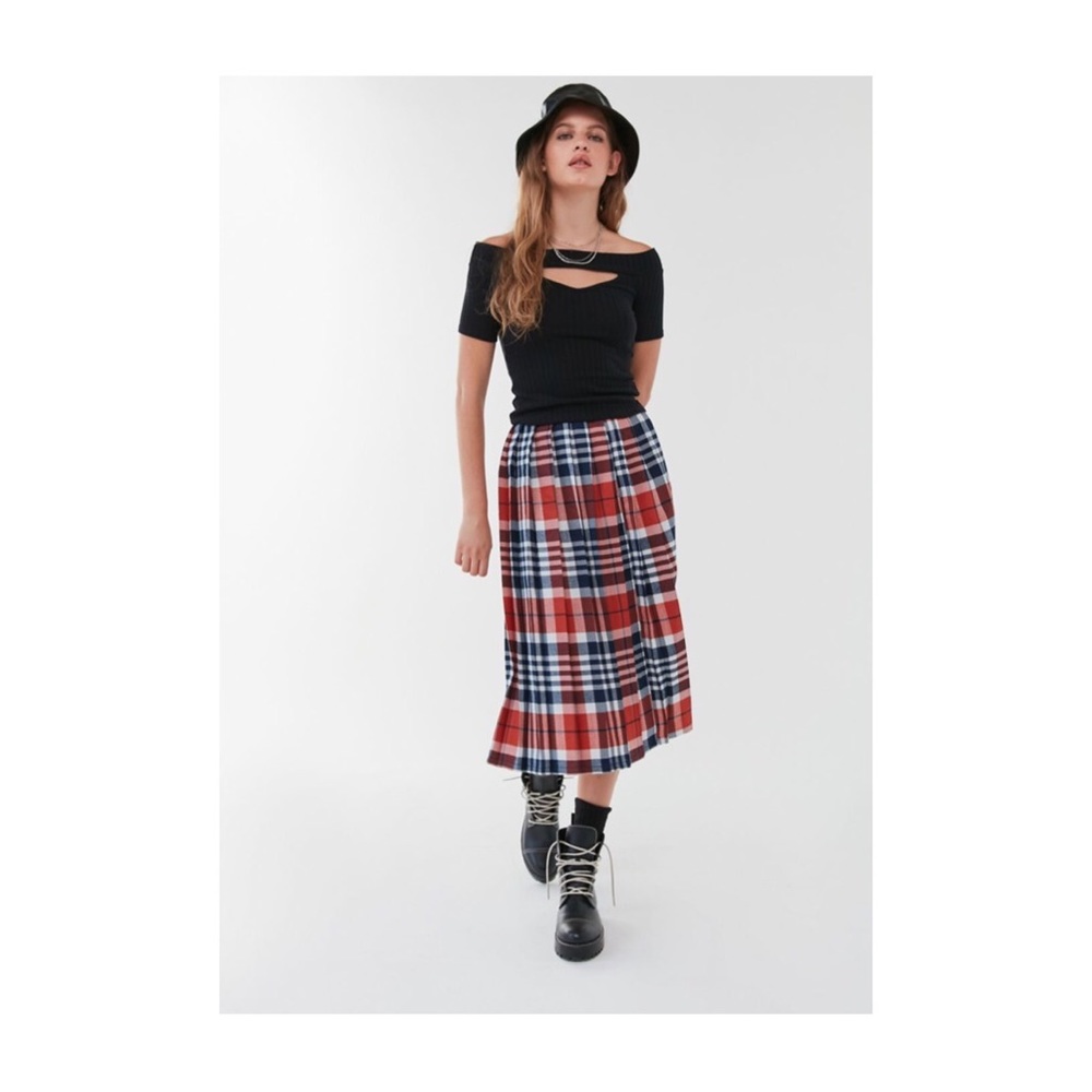 UO Briggs Plaid Pleated Midi Skirt - Picture 1 of 6